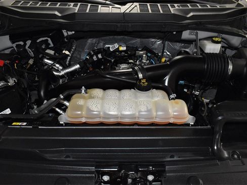 Used 2022 Ford F150 XLT w/ Equipment Group 301A Mid image 11