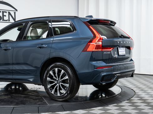 New 2025 Volvo XC60 B5 Core w/ Protection Package Premier image 29