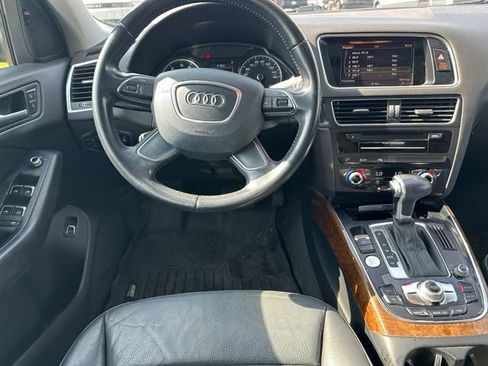 Used 2015 Audi Q5 2.0T Premium Plus w/ Technology Package AWD/4WD image 11