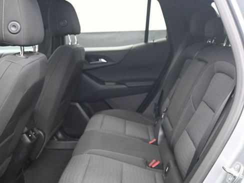 Used 2025 Chevrolet Equinox LT AWD/4WD image 5