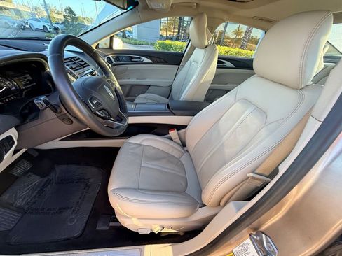 Used 2019 Lincoln MKZ Reserve image 5