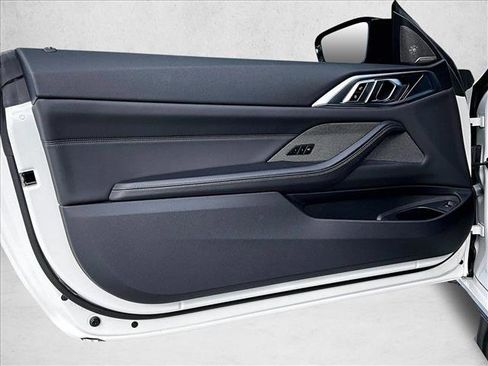 Used 2025 BMW M4 Competition w/ Executive Package image 18