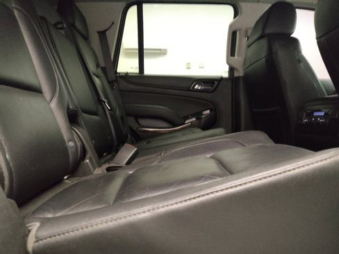 Used 2020 Chevrolet Tahoe LT RWD image 19