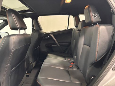 Used 2017 Toyota RAV4 SE w/ Advanced Technology Package image 22