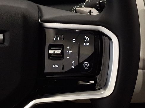 Certified 2025 Land Rover Discovery Sport S AWD/4WD image 21
