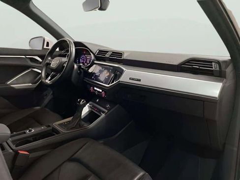 Used 2020 Audi Q3 2.0T Premium w/ Convenience Package image 26