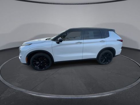 Used 2023 Mitsubishi Outlander SEL image 9