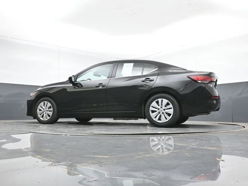 Used 2025 Nissan Sentra S FWD image 39
