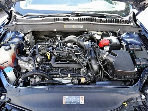 Used 2019 Ford Fusion SE FWD image 48