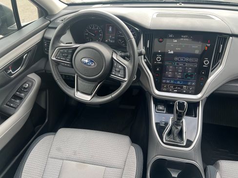 Certified 2025 Subaru Outback Premium w/ Popular Package #1A image 16