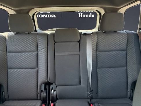 Used 2019 Jeep Grand Cherokee Laredo AWD/4WD image 13