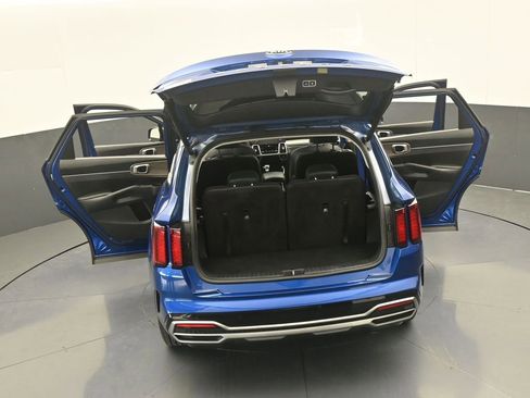 Used 2021 Kia Sorento EX w/ Panoramic Sunroof Package image 72