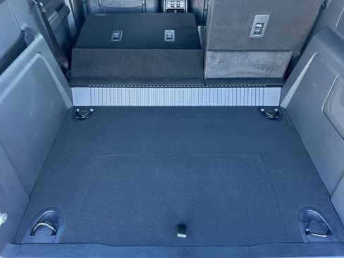 Used 2025 Ford Bronco Badlands image 16