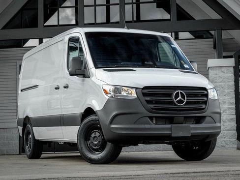 Used 2026 Mercedes-Benz Sprinter 2500 image 1