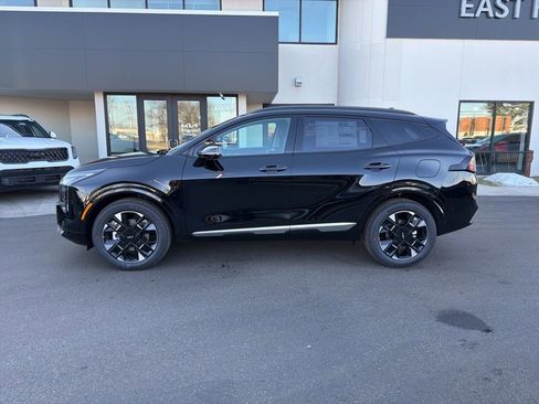 New 2026 Kia Sportage SX image 2