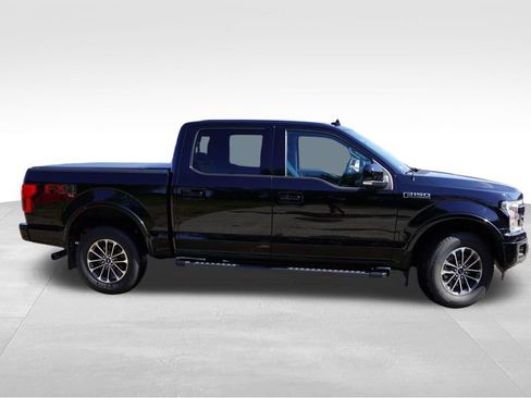 Used 2018 Ford F150 Lariat w/ Equipment Group 502A Luxury AWD/4WD image 2