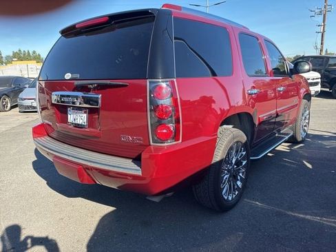 Used 2008 GMC Yukon Denali image 3