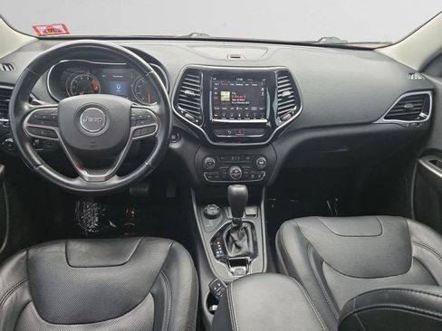 Used 2019 Jeep Cherokee Limited image 8