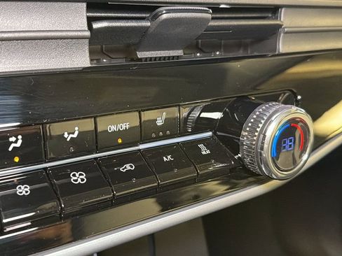 Used 2025 Honda Prologue Touring image 35