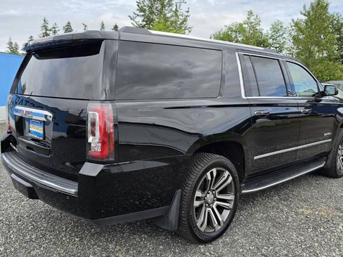 Used 2019 GMC Yukon XL Denali AWD/4WD image 7