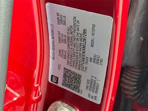 Used 2021 GMC Canyon Denali image 27