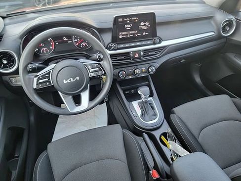 Used 2022 Kia Forte LXS image 36