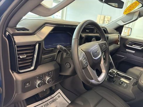 Used 2025 GMC Sierra 1500 Denali AWD/4WD image 23