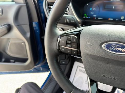 Used 2023 Ford Escape SE w/ PHEV Premium Package FWD image 41