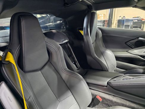 Used 2024 Chevrolet Corvette Stingray Preferred Cpe w/ Z51 Performance Package image 12