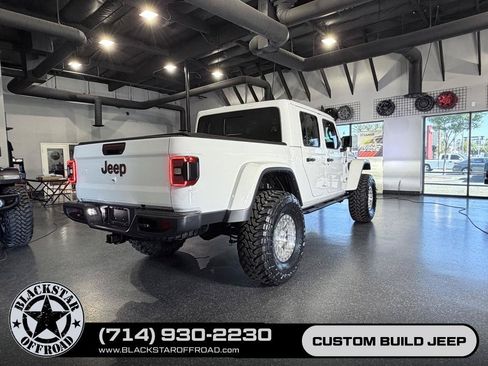 Used 2023 Jeep Gladiator Mojave w/ LED Lighting Group AWD/4WD image 31
