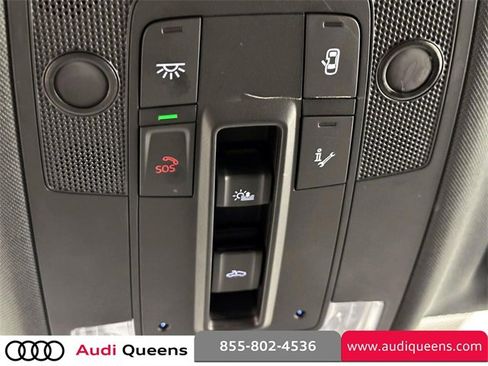 Certified 2025 Audi Q3 2.0T Premium w/ Black Optic Sport Package image 34