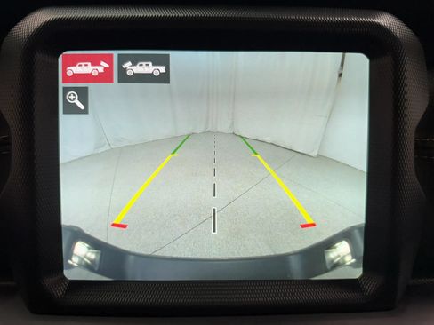 Used 2021 Jeep Gladiator Overland AWD/4WD image 23