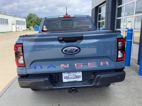 Used 2024 Ford Ranger Lariat w/ FX4 Off-Road Package AWD/4WD image 12