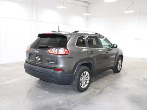 Used 2019 Jeep Cherokee Latitude Plus w/ Cold Weather Group AWD/4WD image 9