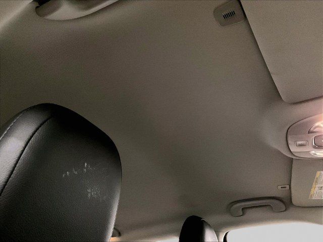Used 2019 Jeep Compass Latitude w/ Popular Equipment Group AWD/4WD image 21