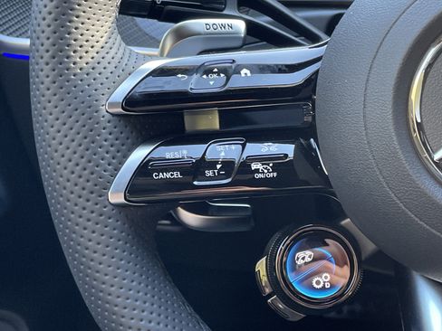 New 2026 Mercedes-Benz CLE 53 AMG 4MATIC Cabriolet image 32