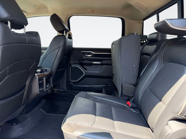 Used 2021 RAM 1500 Laramie AWD/4WD image 12