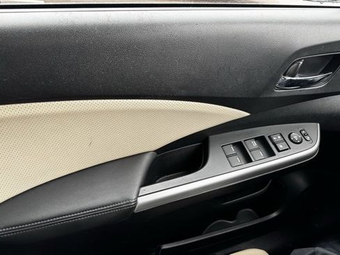 Used 2015 Honda CR-V EX-L image 29