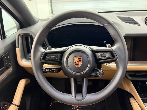 Certified 2026 Porsche Cayenne Coupe AWD/4WD image 11