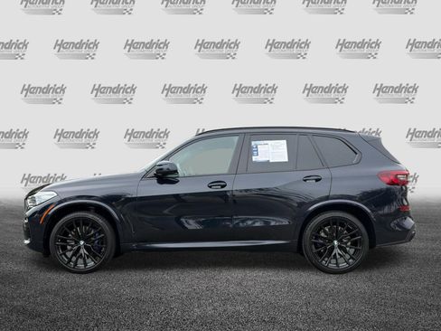 Used 2021 BMW X5 M50i w/ Executive Package image 8