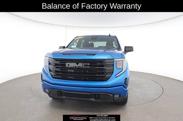 Used 2023 GMC Sierra 1500 Elevation w/ LPO, Elevation Black Package AWD/4WD image 32