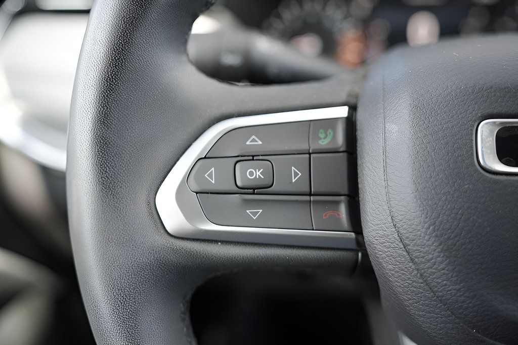 Used 2024 Jeep Compass Limited AWD/4WD image 27
