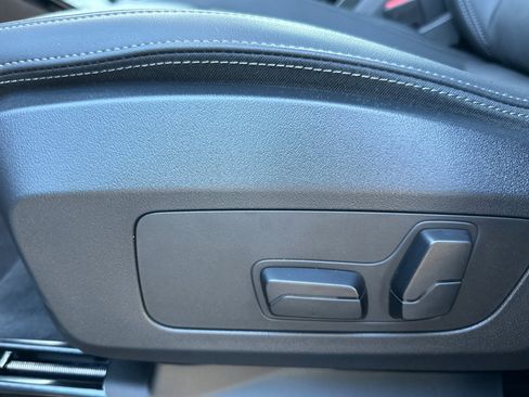 Used 2025 BMW X1 xDrive28i w/ Convenience Package image 14