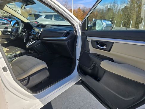Used 2021 Honda CR-V LX image 13