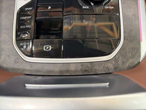 Certified 2024 BMW X5 xDrive40i w/ Premium Package image 40