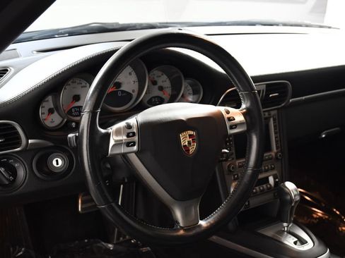 Used 2006 Porsche 911 Carrera S RWD image 13