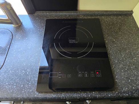 Used 2019 Mercedes-Benz Sprinter 170 image 18