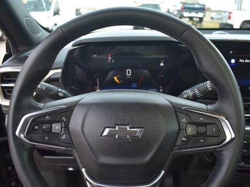 Used 2025 Chevrolet TrailBlazer ACTIV w/ Convenience Package FWD image 32