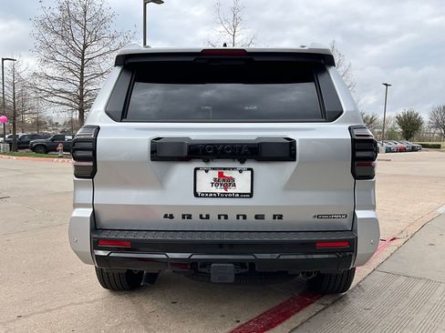New 2026 Toyota 4Runner 4WD image 6