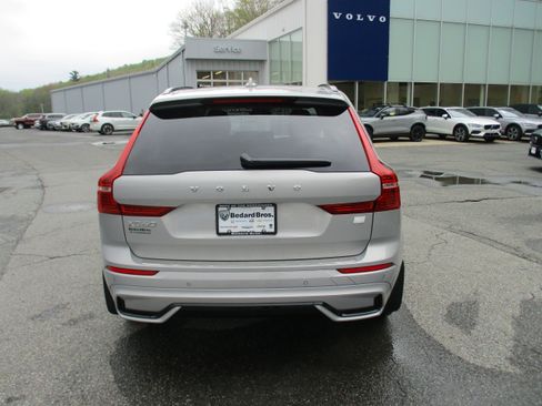 Used 2024 Volvo XC60 T8 Ultimate w/ Protection Package Premier AWD/4WD image 6
